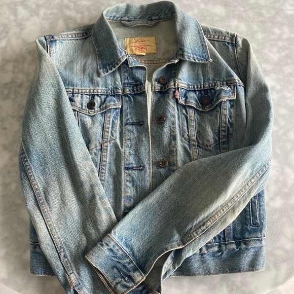 Levis Denim Jacket - Picture 1 of 5